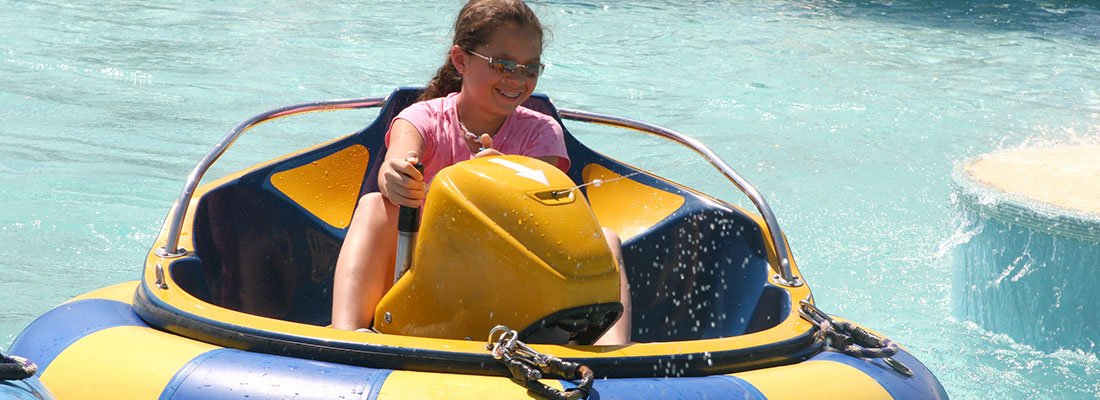 Bumper Boats | Adventure Landing Family Entertainment Center | Dallas, TX